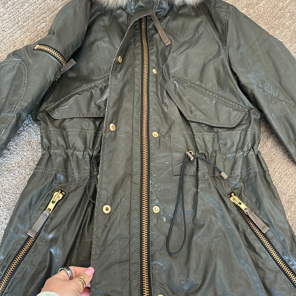 SAM. Waxed Hudson Parka in Drab Green - Picture 10 of 16